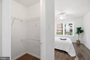 3303 Wyndham Cir, Alexandria, VA 22302 - Photo 19