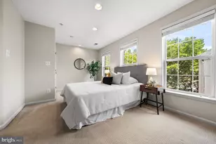 349 Livermore Ln, Alexandria, VA 22304 - Photo 17