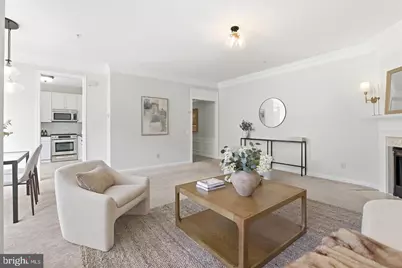 1734 Kingsgate Court #302, Alexandria, VA 22302 - Photo 5