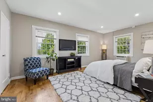 1024 Valley Dr, Alexandria, VA 22302 - Photo 5