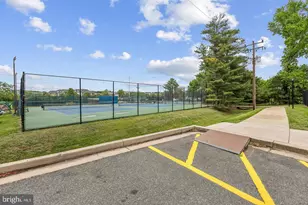 1024 Valley Dr, Alexandria, VA 22302 - Photo 13