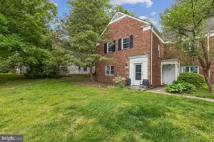 1024 Valley Dr, Alexandria, VA 22302 - Photo 1
