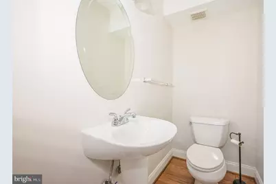 710 Four Mile Road, Alexandria, VA 22305 - Photo 9