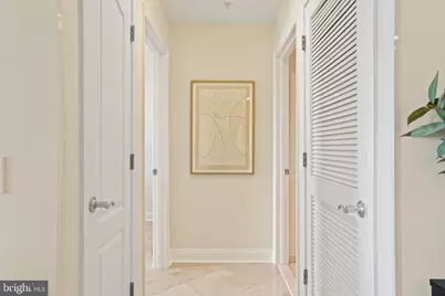 525 N Fayette Street #621, Alexandria, VA 22314 - Photo 17
