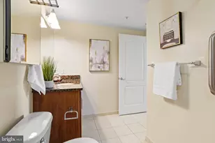525 N Fayette St, Alexandria, VA 22314 - Photo 29