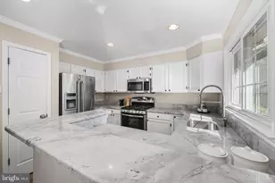 1258 Quaker Hill Dr, Alexandria, VA 22314 - Photo 19