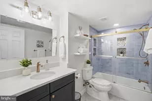 610 N West St, Alexandria, VA 22314 - Photo 9