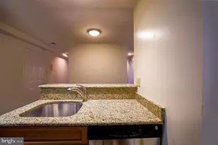1413 Oronoco St, Alexandria, VA 22314 - Photo 11