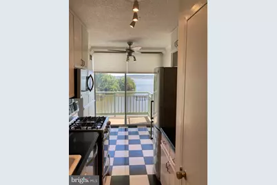501 Slaters Lane #403, Alexandria, VA 22314 - Photo 9