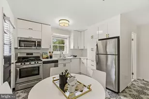 11 E Myrtle St, Alexandria, VA 22301 - Photo 13