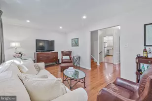 2655 Centennial Ct, Alexandria, VA 22311 - Photo 3