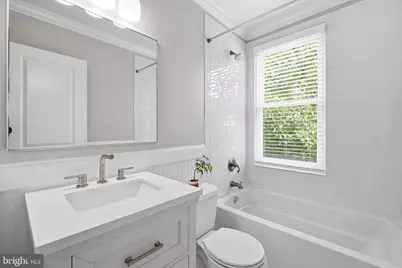 922 S Washington Street #304, Alexandria, VA 22314 - Photo 15