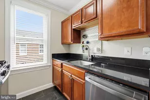 922 S Washington St, Alexandria, VA 22314 - Photo 5