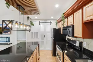 3310 Wyndham Cir, Alexandria, VA 22302 - Photo 13