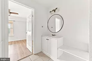 3315 Wyndham Cir, Alexandria, VA 22302 - Photo 29