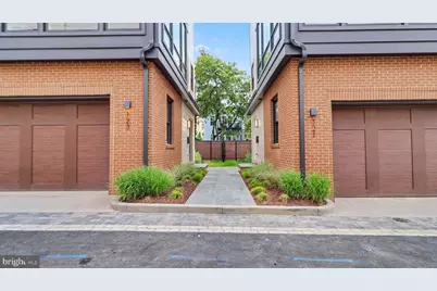 121 N West Street, Alexandria, VA 22314 - Photo 63