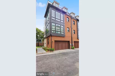 121 N West Street, Alexandria, VA 22314 - Photo 1