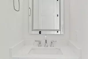 121 N West St, Alexandria, VA 22314 - Photo 69