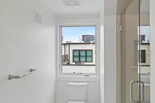 121 N West St, Alexandria, VA 22314 - Photo 67