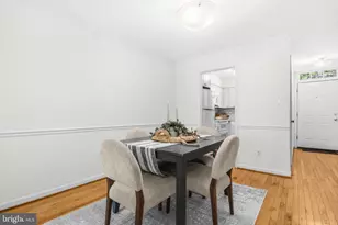 403 Old Town Ct, Alexandria, VA 22314 - Photo 11