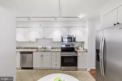 2181 Jamieson Avenue #805, Alexandria, VA 22314 - Photo 13