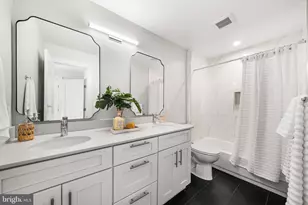 906 N Columbus St, Alexandria, VA 22314 - Photo 27