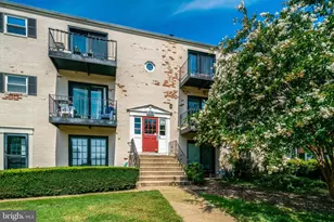 438 N Armistead St, Alexandria, VA 22312 - Photo 1