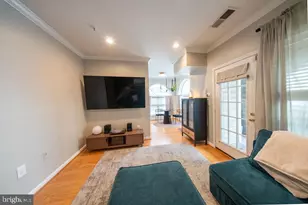 4550 Strutfield Ln, Alexandria, VA 22311 - Photo 15