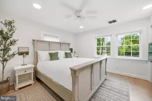 1010 Colonial Ave, Alexandria, VA 22314 - Photo 33