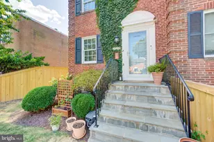 1010 Colonial Ave, Alexandria, VA 22314 - Photo 5