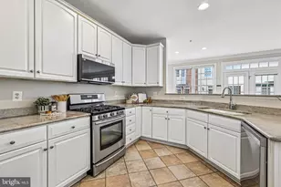 405 S Fayette St, Alexandria, VA 22314 - Photo 17