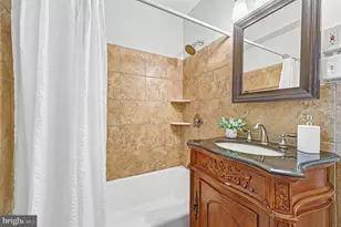 211 E Glebe Rd, Alexandria, VA 22305 - Photo 13