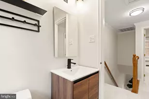 202 Gentry Ave, Alexandria, VA 22305 - Photo 39