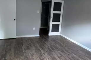 114 Roberts Ln, Alexandria, VA 22314 - Photo 13