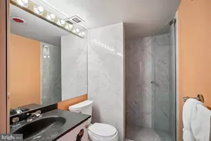 400 Madison St, Alexandria, VA 22314 - Photo 15
