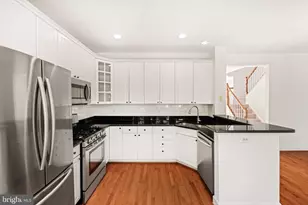 2505 Hunton Pl, Alexandria, VA 22311 - Photo 13