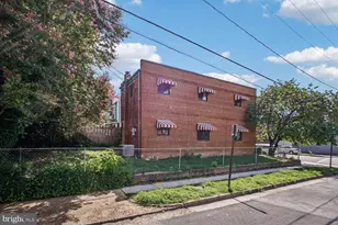 1227 Queen St, Alexandria, VA 22314 - Photo 39