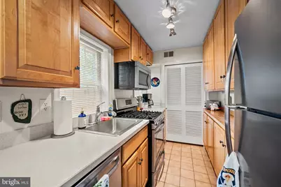 810 Queen Street, Alexandria, VA 22314 - Photo 29