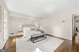 107 Pommander Walk, Alexandria, VA 22314 - Photo 25