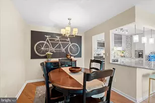 501 Slaters Ln, Alexandria, VA 22314 - Photo 9