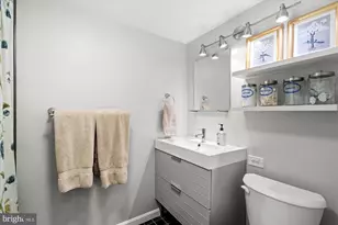 501 Slaters Ln, Alexandria, VA 22314 - Photo 21
