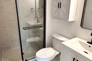 915 Portner Pl, Alexandria, VA 22314 - Photo 17