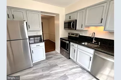 915 Portner Place, Alexandria, VA 22314 - Photo 5