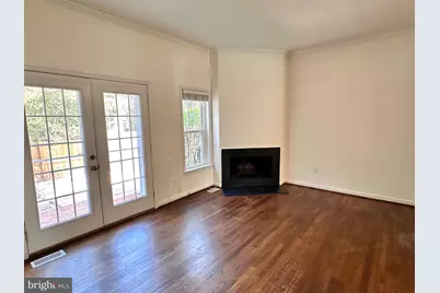915 Portner Place, Alexandria, VA 22314 - Photo 7
