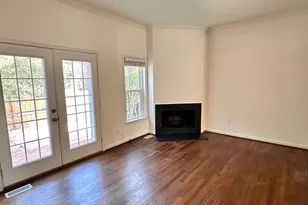 915 Portner Pl, Alexandria, VA 22314 - Photo 7
