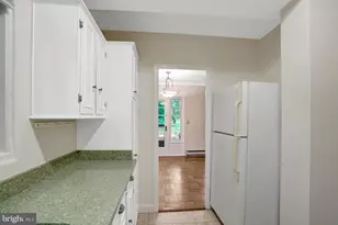 3200 Martha Custis Dr, Alexandria, VA 22302 - Photo 9