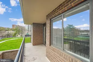 200 N Pickett St, Alexandria, VA 22304 - Photo 25
