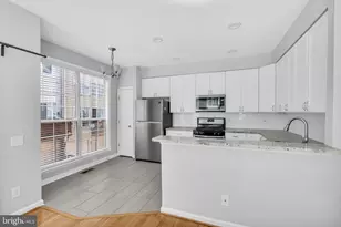 6013 Riddle Walk, Alexandria, VA 22312 - Photo 11