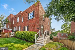2935 Sycamore St, Alexandria, VA 22305 - Photo 1