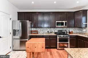 115 Lake Cook Dr, Alexandria, VA 22304 - Photo 13